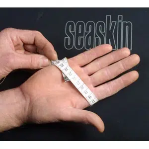 GloveSizing2 1, Seaskin Drysuits